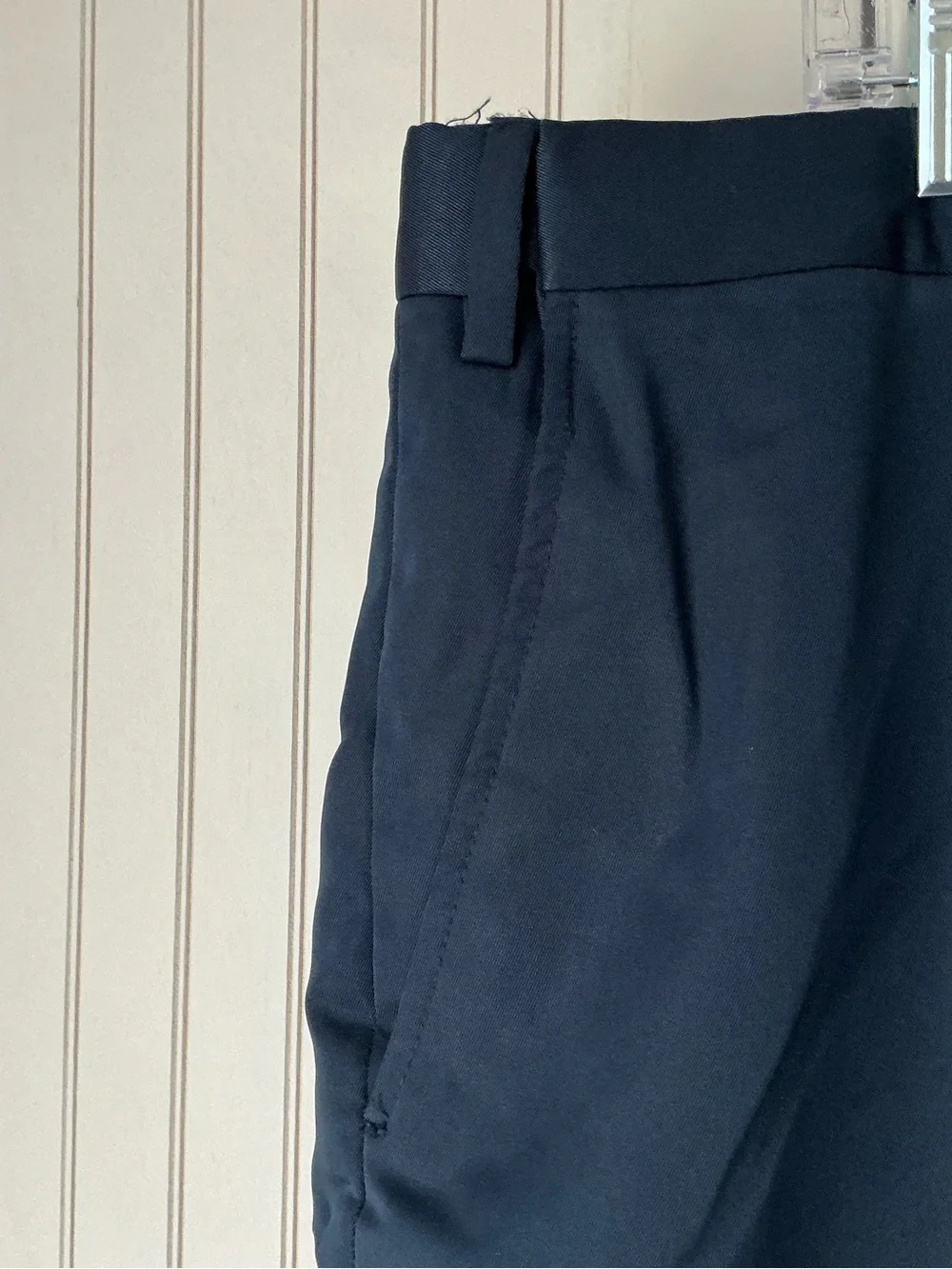 Men’s Navy Blue Ledbetter Brand Golf  Shorts - Size 40 Regular ⛳️